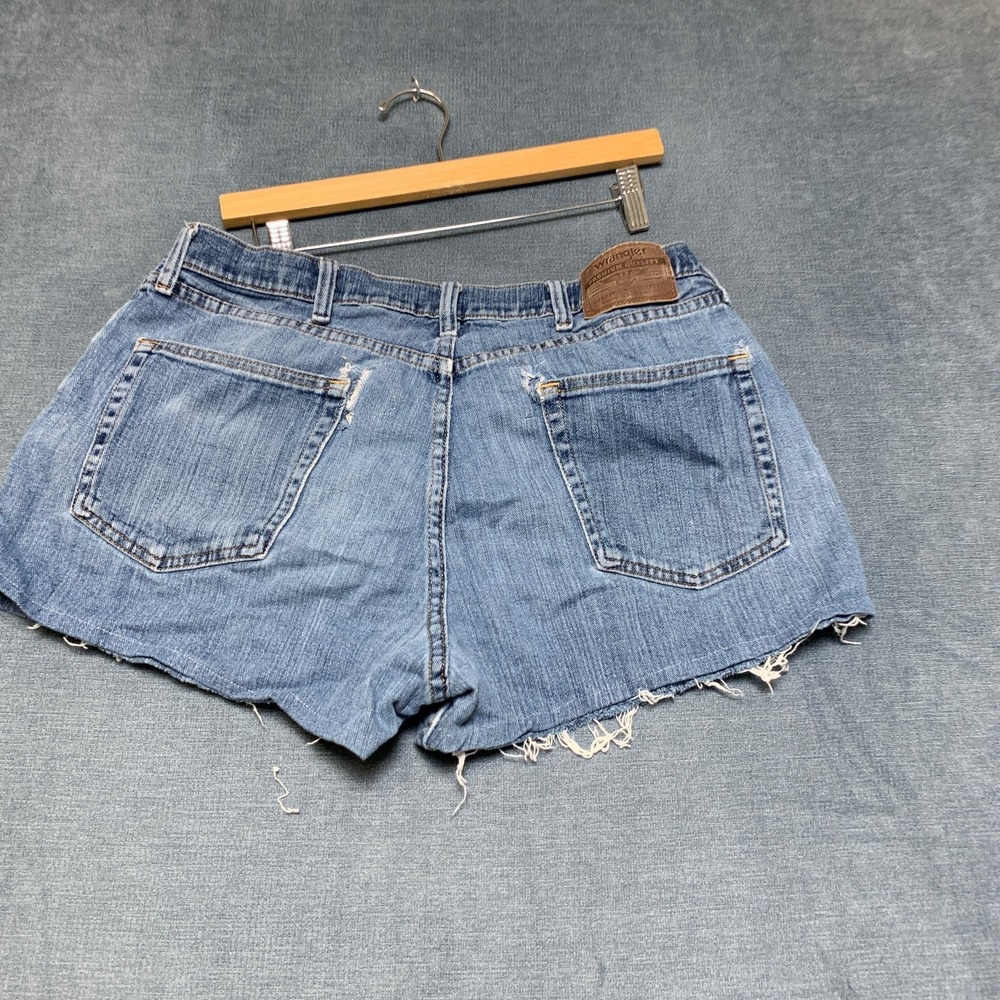 Wrangler Cut Off Shorts Women 34 Blue Denim Zip Fly Casual 5 Pockets Relaxed Fit